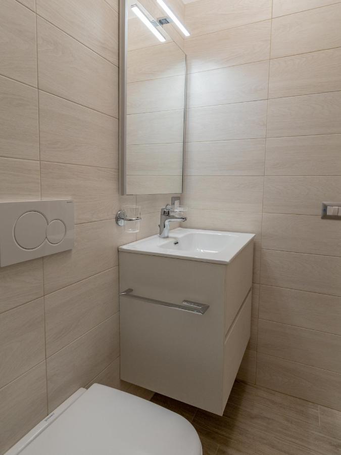 Residence Perla มิซาโน อาดรีอาติโก ภายนอก รูปภาพ