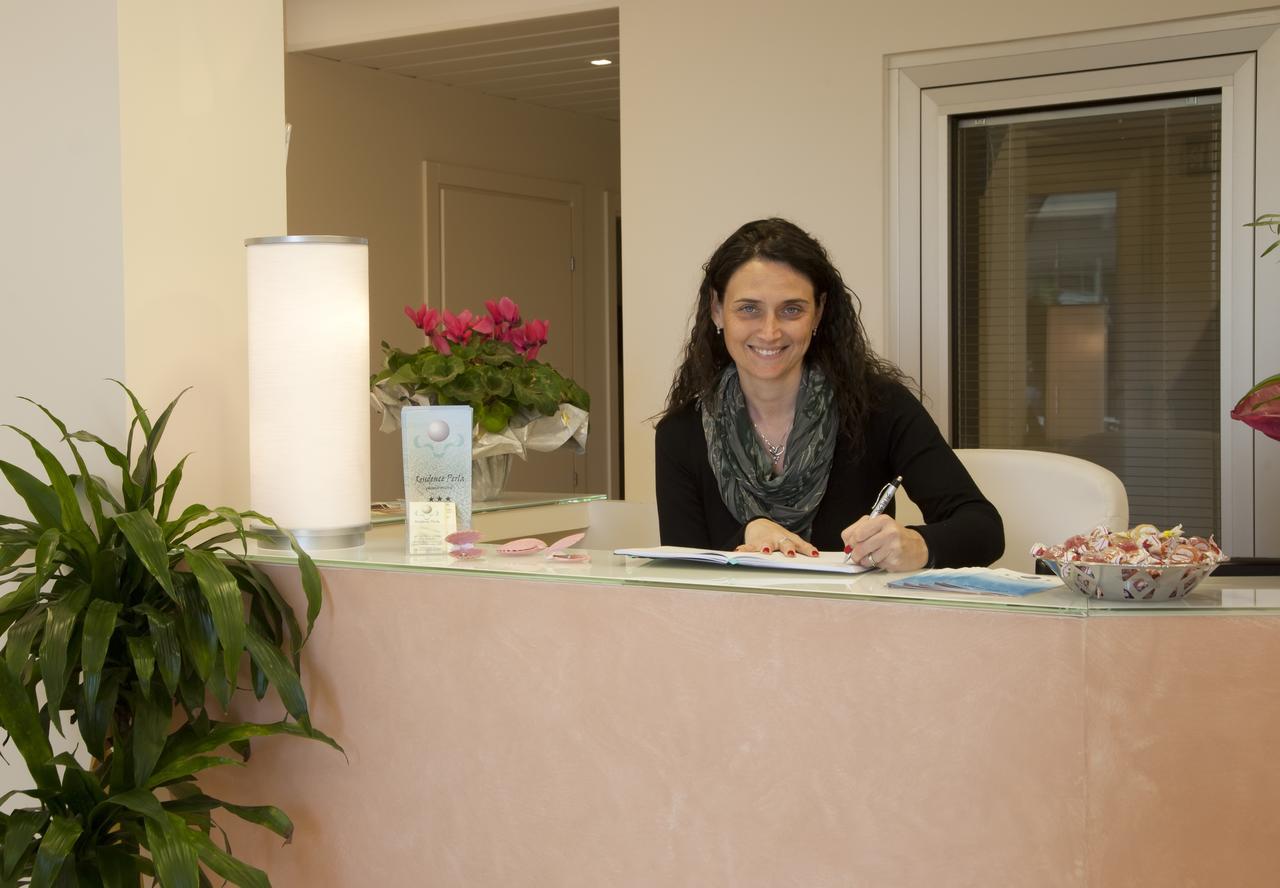 Residence Perla มิซาโน อาดรีอาติโก ภายนอก รูปภาพ