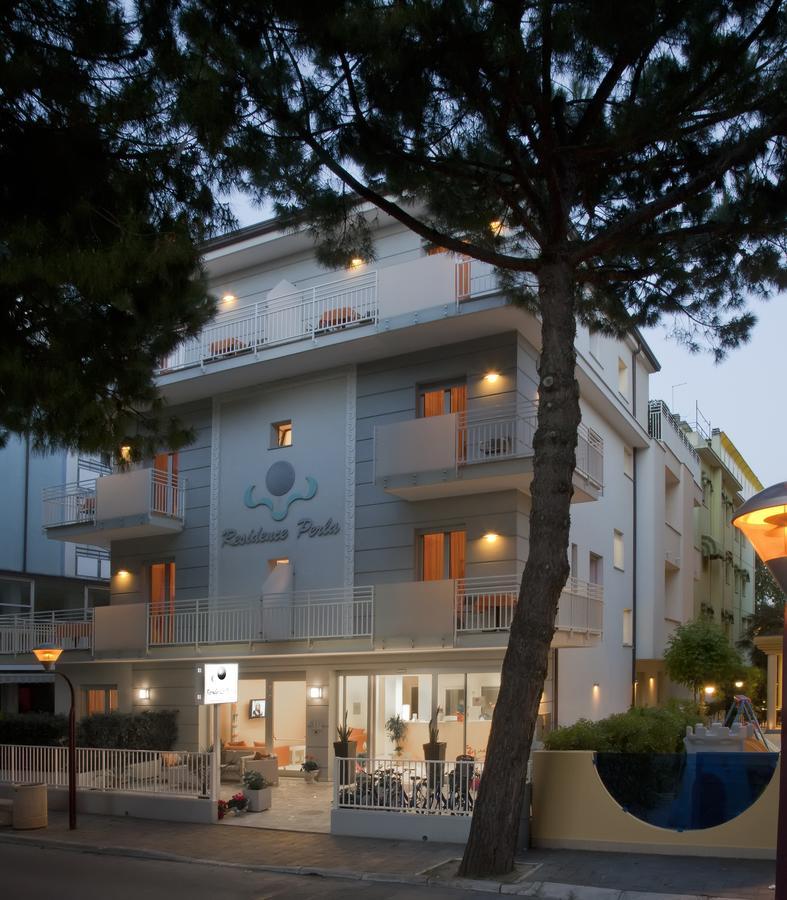 Residence Perla มิซาโน อาดรีอาติโก ภายนอก รูปภาพ